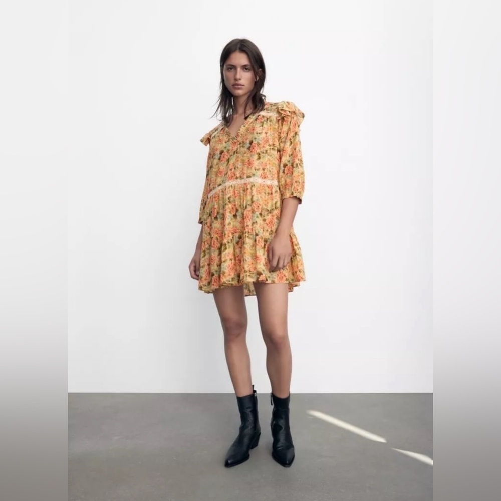 NWT Zara Floral Print‎ Mini Dress, Size S